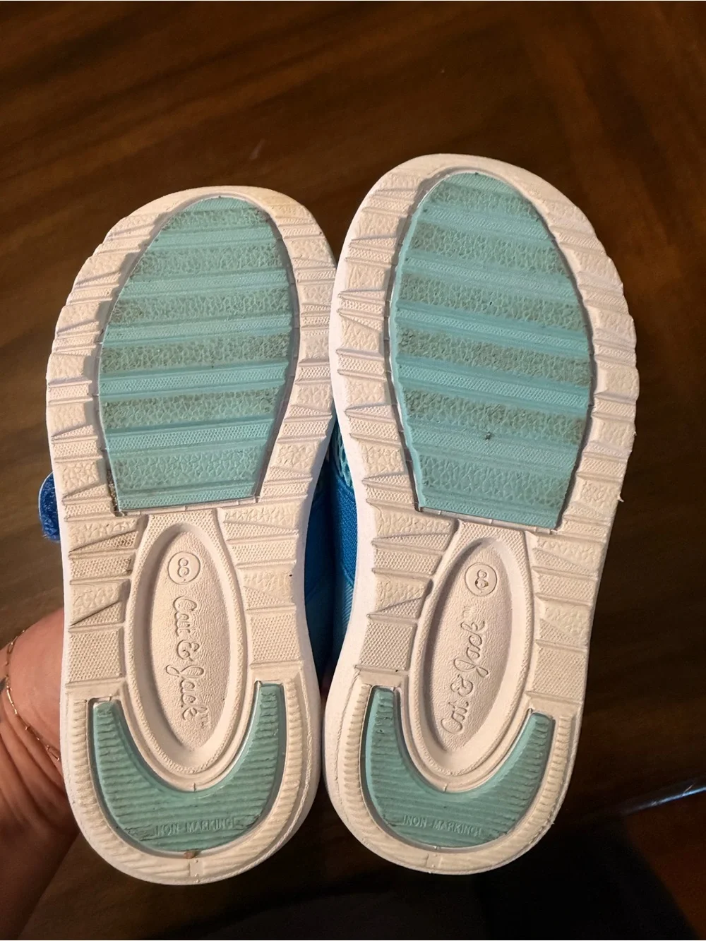 Cat & Jack Toddler Water Shoes
